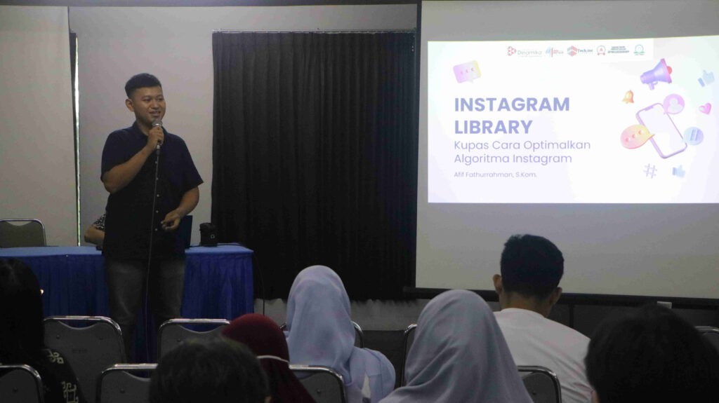 Pustakawan dari Surakarta berburu Ilmu Algoritma Instagram di Universitas Dinamika